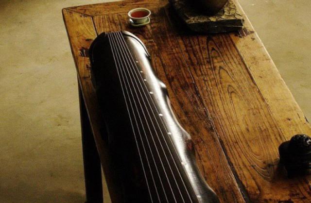 兴安盟古琴蕴含的传统文化，一把古琴制备出来要两年的时间